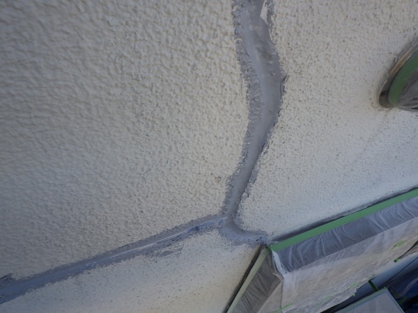 シーリング材塗布終了です