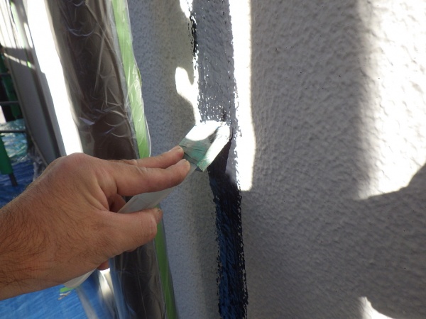 ２回目のシーリング中です