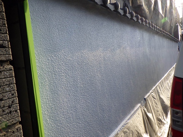 門塀の下塗り終了です