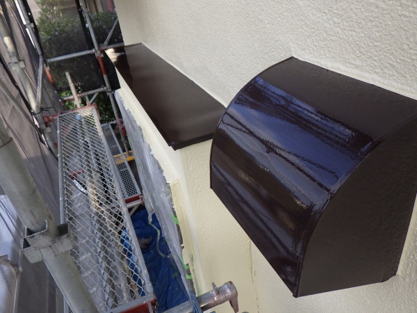 板金部の中塗り終了です