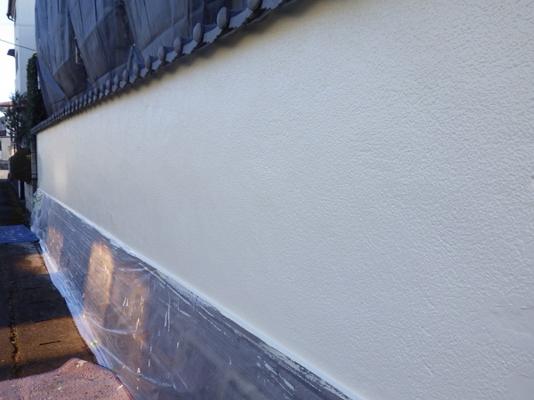 門塀の上塗り塗装終了です