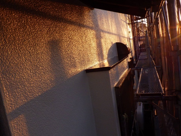 １階外壁面の完工です