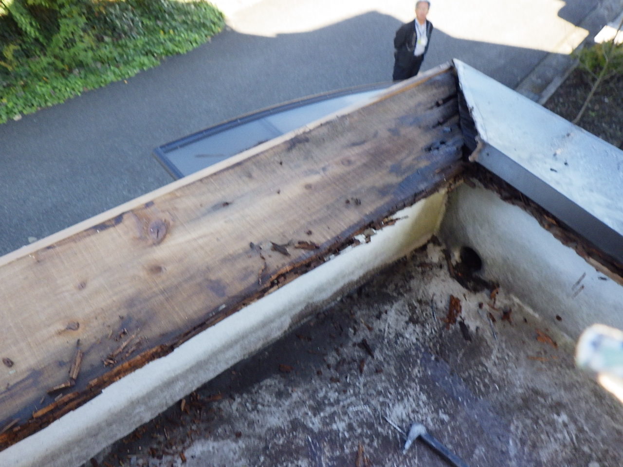 笠木下地の撤去と交換