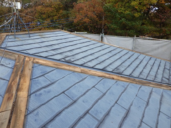 棟板金を撤去しました