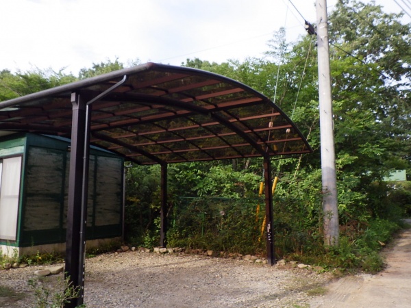 新規屋根材の取り付け終了です