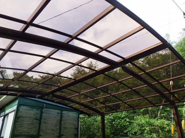 新規屋根材の取り付け終了です