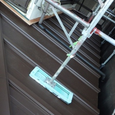 壁水切り下地の取り付け終了です