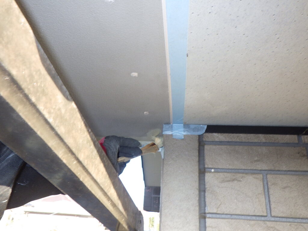 塗装用の養生をしました