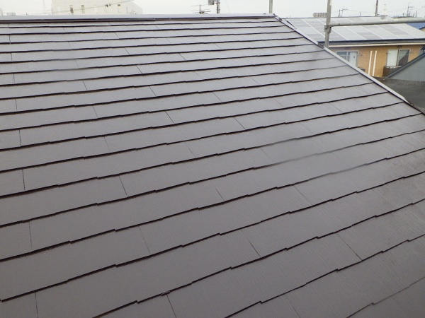 スレート屋根の上塗り終了です