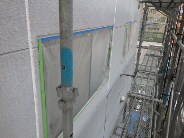 ２階窓養生が終了しました