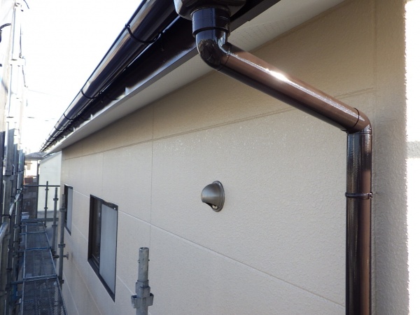 雨樋破風塗装の完工です