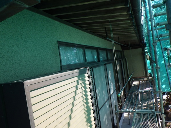 窓周りの高圧洗浄終了です