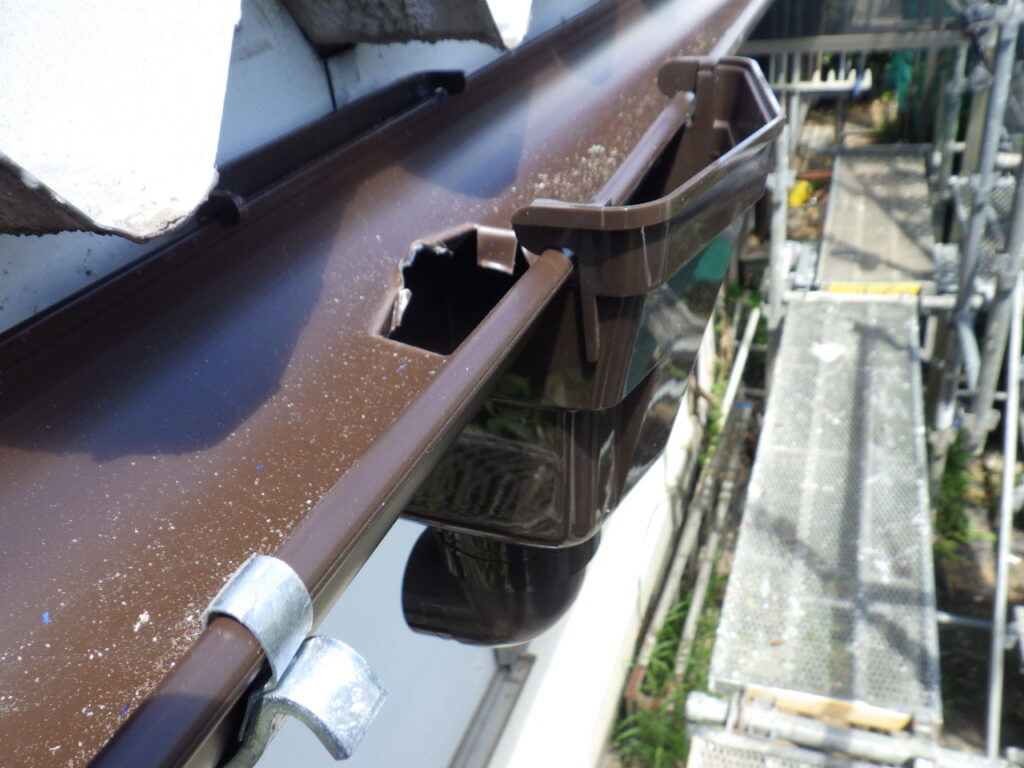 排水穴の加工終了です