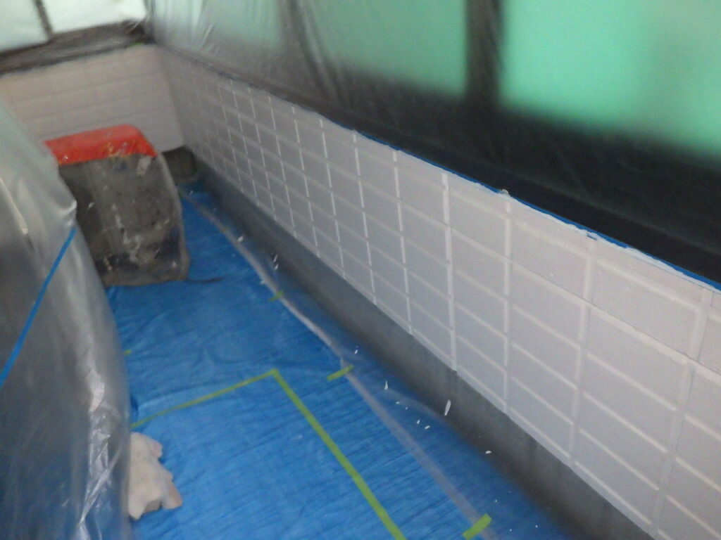 外壁下塗り塗装終了です