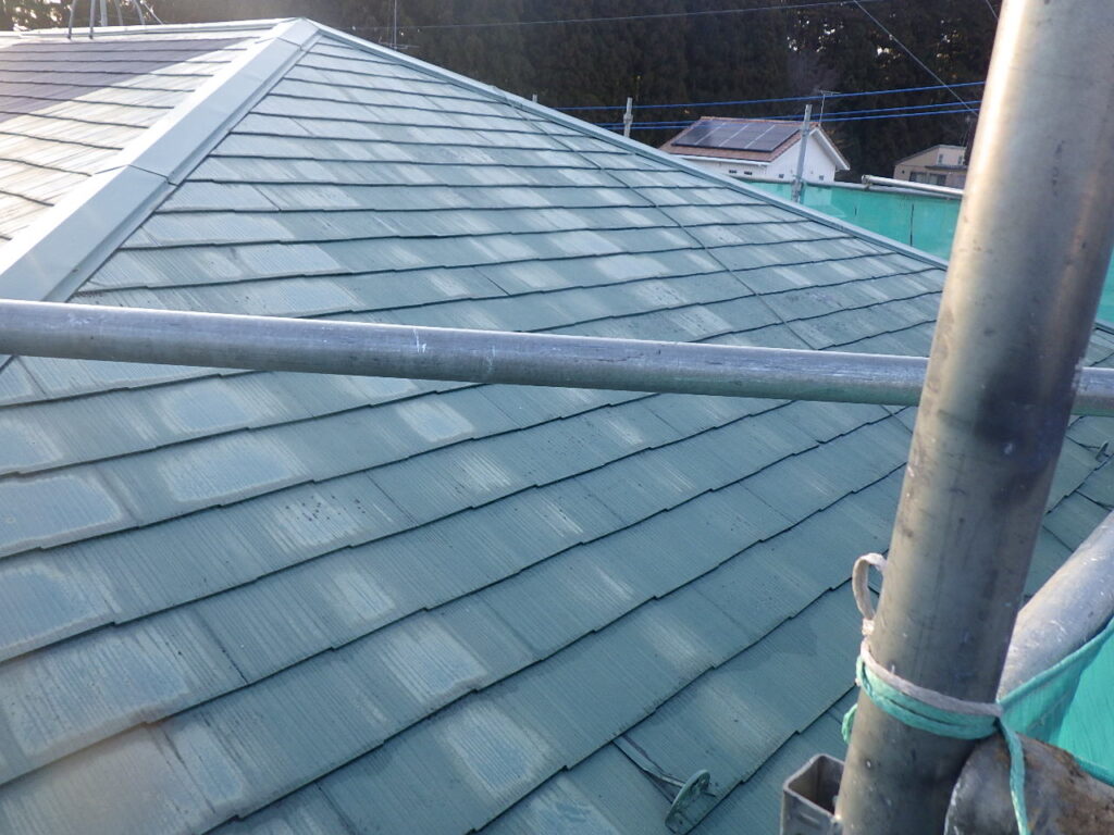 洗浄後の屋根の状態です