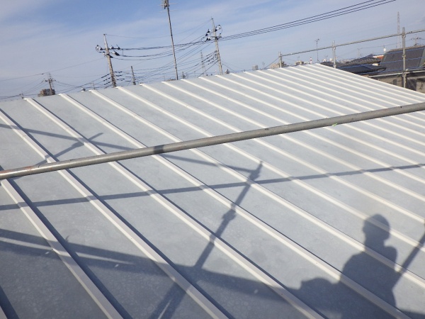 屋根の高圧洗浄が終了しました