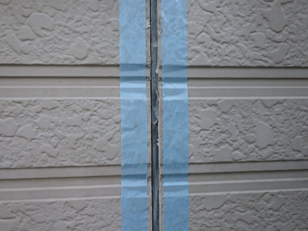 シーリング用の養生をしました