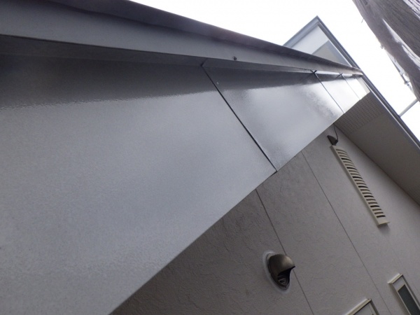 板金部の錆止めが終了しました