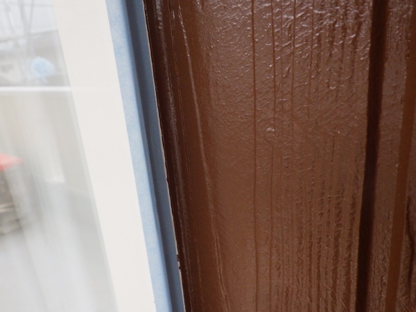 窓周りのダメ直し中です