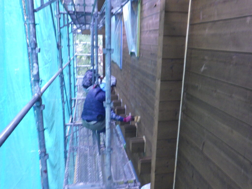 2回目のキシラデコール塗装です