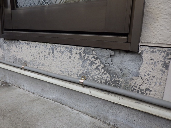 補修前の外壁の状態です