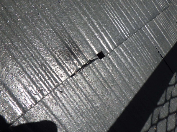 中塗り前の下屋根の状態です