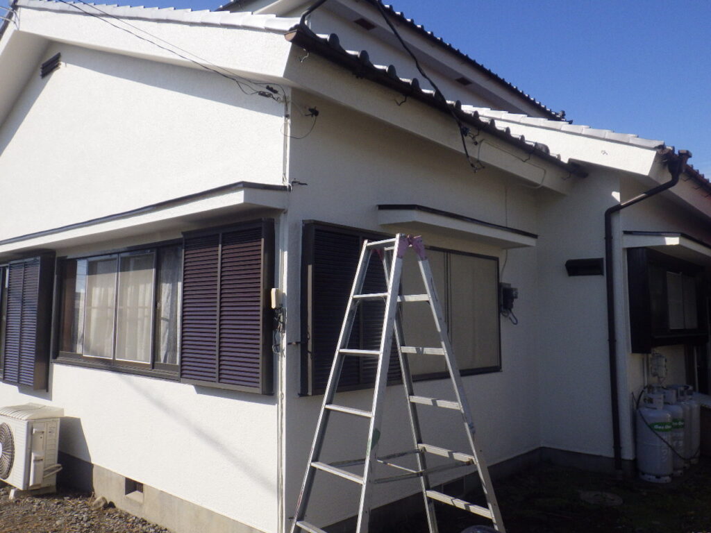 竪樋の取り外し終了です