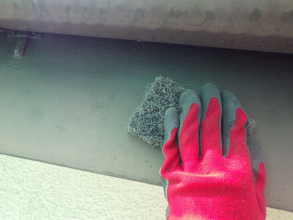 破風板金のケレン中