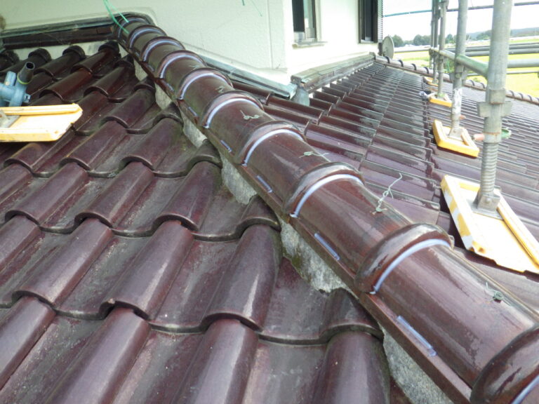 下屋根の完工です