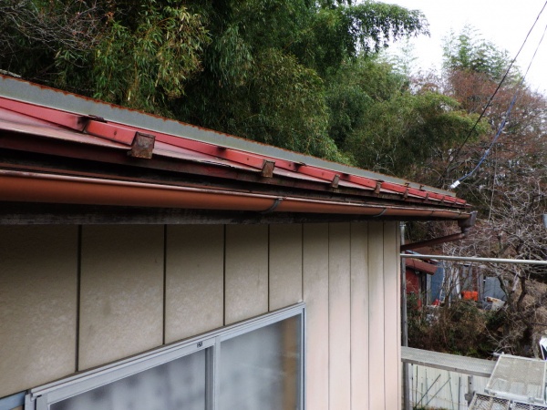 施工前の雨樋の状態です