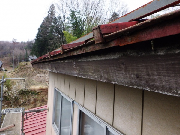 雨樋の撤去が終了しました
