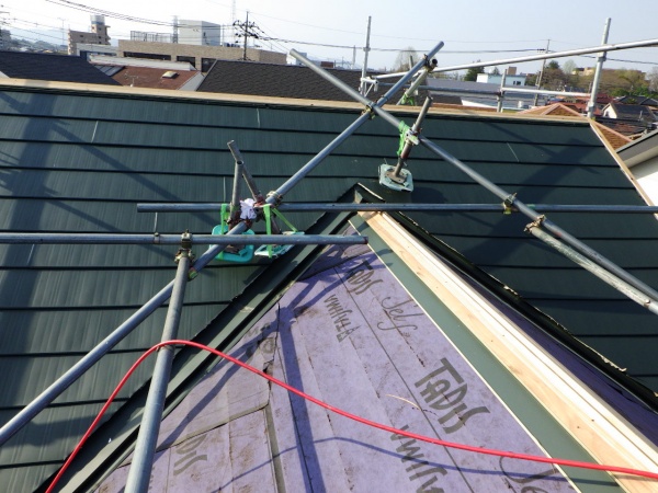 本日の施工後の屋根の状態です