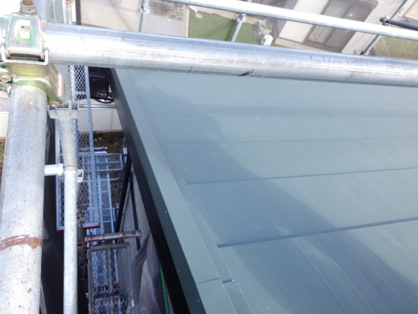 ケラバ包みの取り外しが終了しました