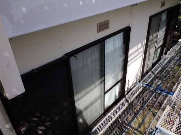 １階外壁の洗浄終了です