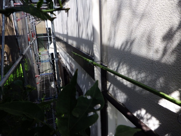 ２階外壁の高圧洗浄終了です