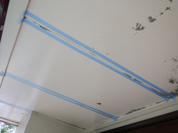 シーリング用の養生をしました