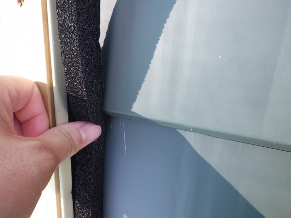 ケミカル面戸を取り付け中です