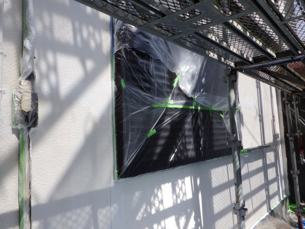 中下段の外壁下塗り終了です