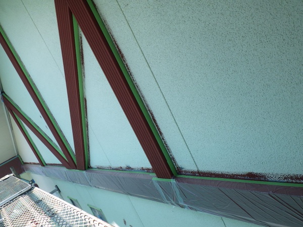 幕板を養生しました