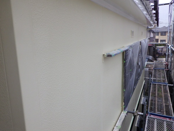 外壁上塗り塗装終了です