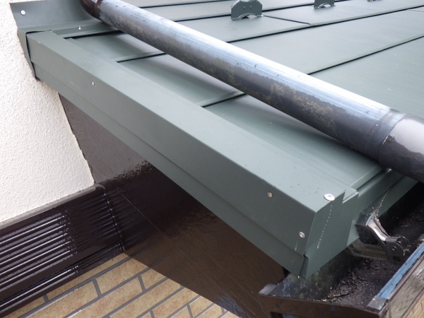 役物板金の取り付け終了です