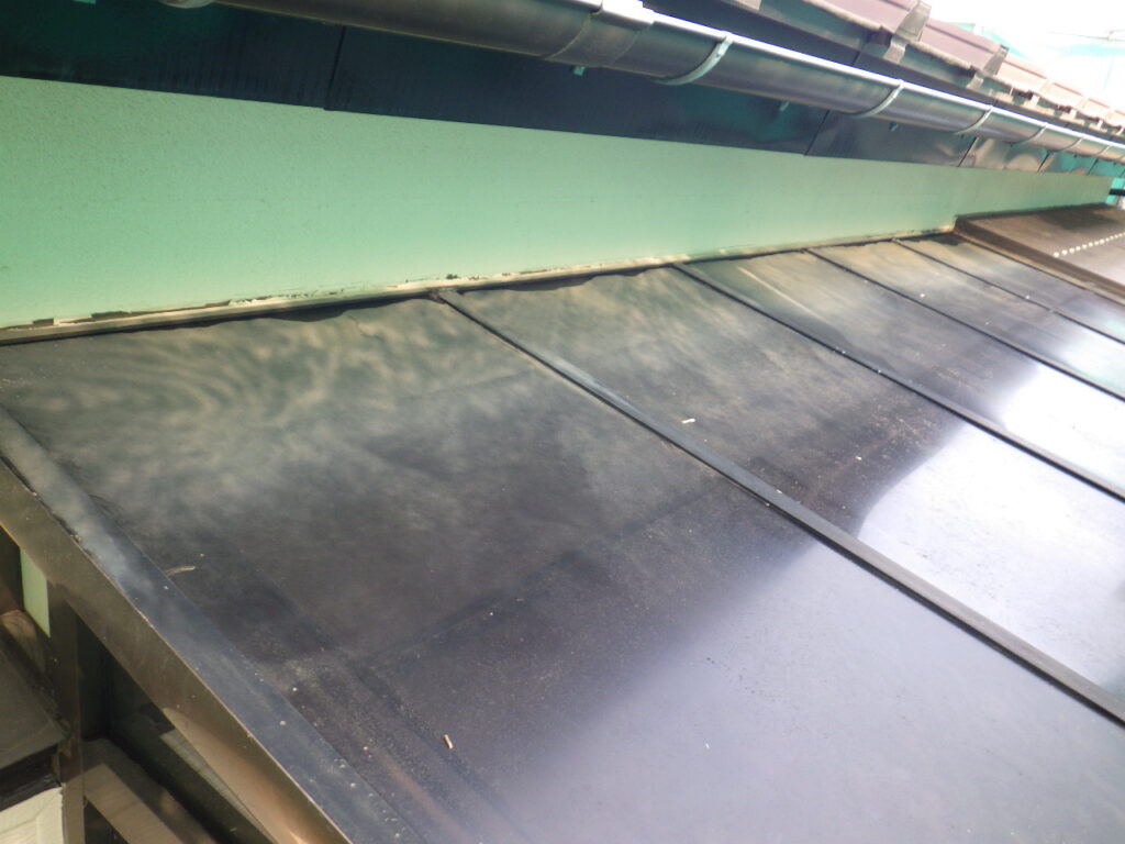 洗浄後のテラス上部の状態です