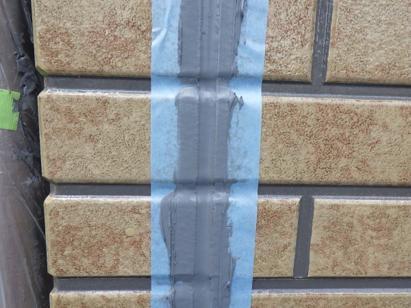 シーリングを均しました