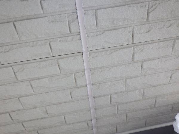 シーリング養生を剥がしました