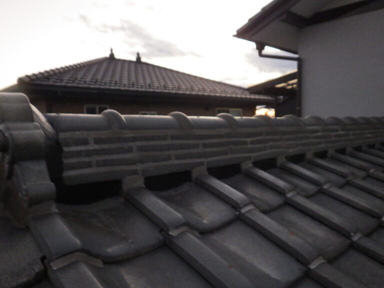 施工後の大棟の状態です