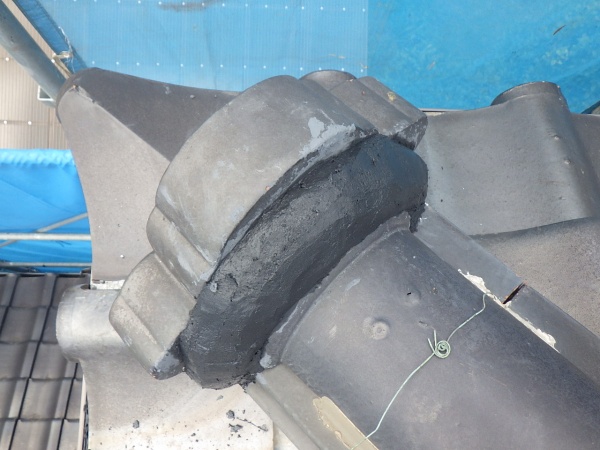 鬼首の漆喰巻き終了です