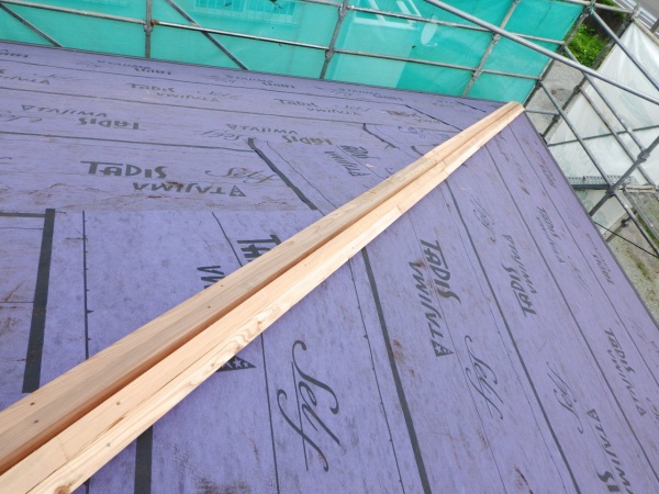 棟木の取り付け終了です