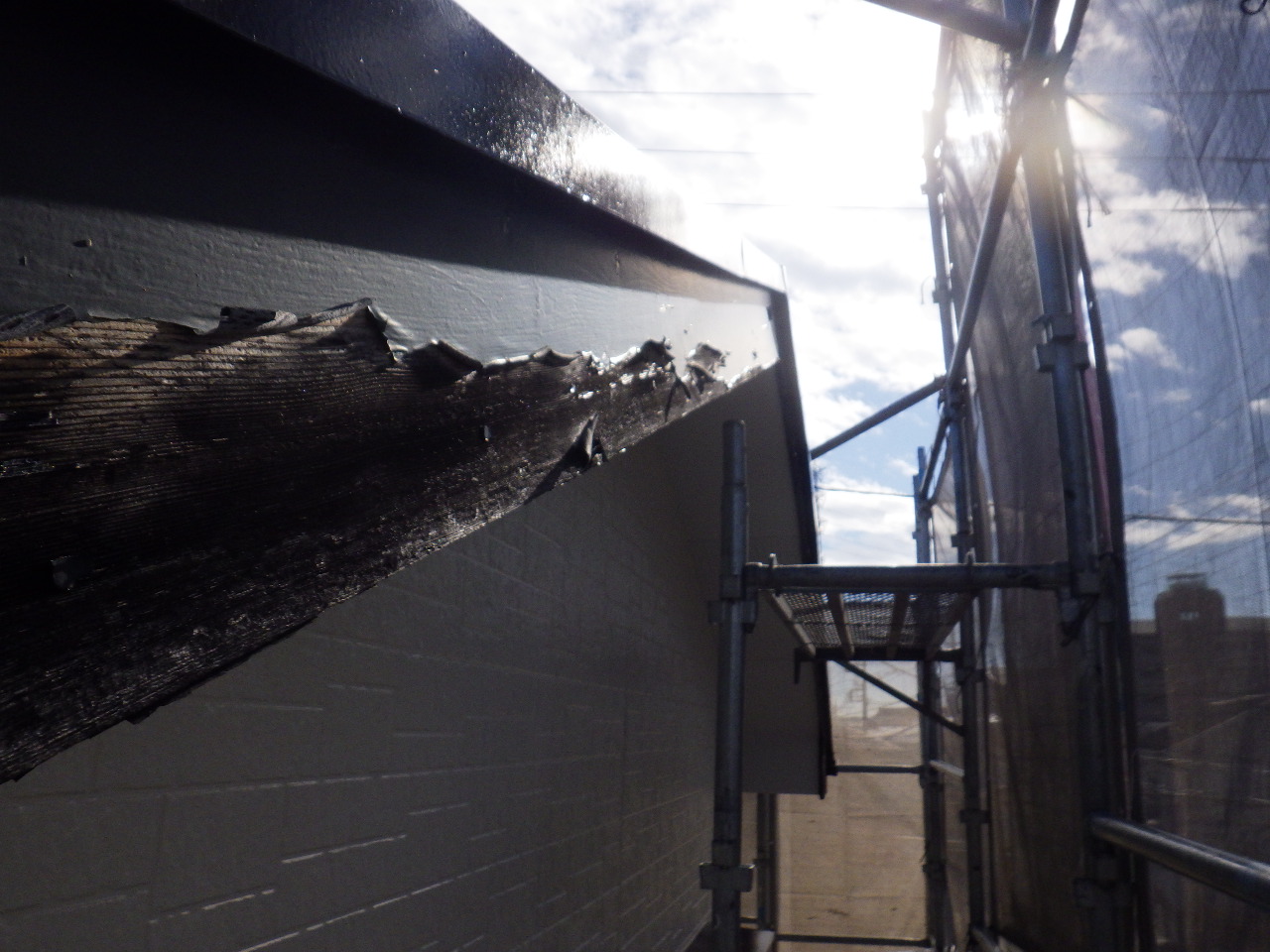 施工前の破風の状態です