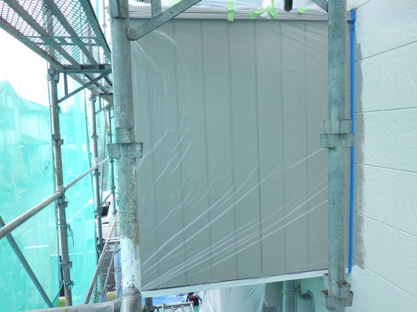 外壁塗装用養生をしました