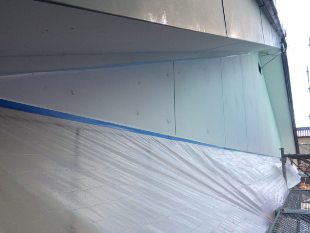 塗装用の養生終了